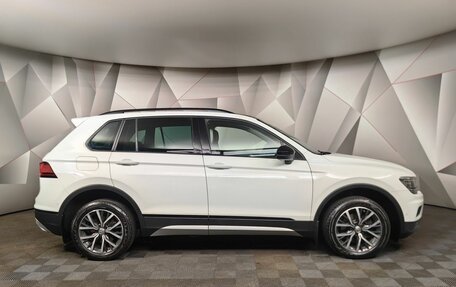 Volkswagen Tiguan II, 2019 год, 2 298 000 рублей, 6 фотография