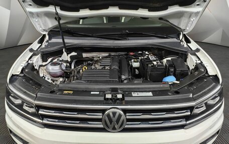 Volkswagen Tiguan II, 2019 год, 2 298 000 рублей, 11 фотография