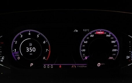Volkswagen Tiguan II, 2019 год, 2 298 000 рублей, 18 фотография