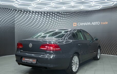 Volkswagen Passat B7, 2011 год, 725 000 рублей, 2 фотография