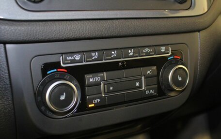 Volkswagen Tiguan I, 2011 год, 1 069 000 рублей, 13 фотография