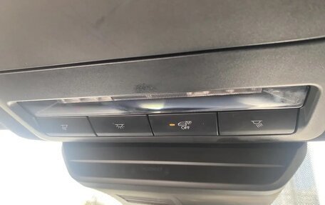 Mazda 3, 2019 год, 1 700 000 рублей, 9 фотография