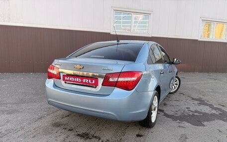 Chevrolet Cruze II, 2011 год, 515 000 рублей, 4 фотография