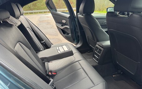 BMW 3 серия, 2021 год, 3 500 000 рублей, 13 фотография