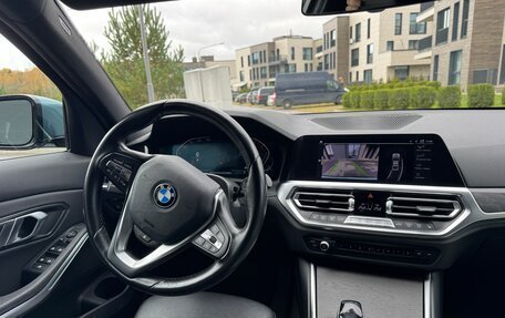 BMW 3 серия, 2021 год, 3 500 000 рублей, 8 фотография