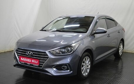 Hyundai Solaris II рестайлинг, 2018 год, 1 050 000 рублей, 1 фотография