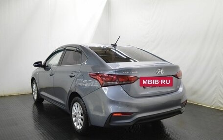 Hyundai Solaris II рестайлинг, 2018 год, 1 050 000 рублей, 7 фотография