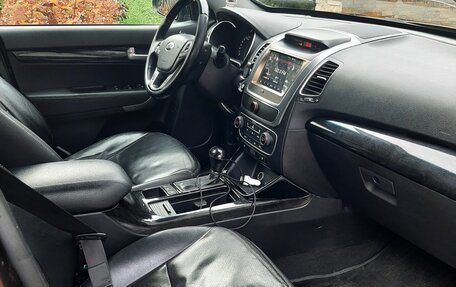 KIA Sorento II рестайлинг, 2015 год, 1 750 000 рублей, 12 фотография