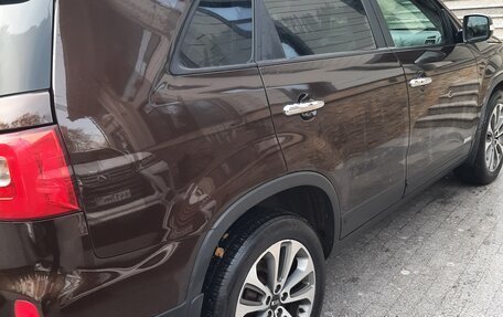 KIA Sorento II рестайлинг, 2015 год, 1 750 000 рублей, 10 фотография