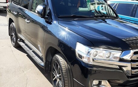 Toyota Land Cruiser 200, 2018 год, 7 500 000 рублей, 7 фотография