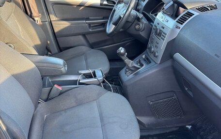 Opel Zafira B, 2012 год, 850 000 рублей, 22 фотография