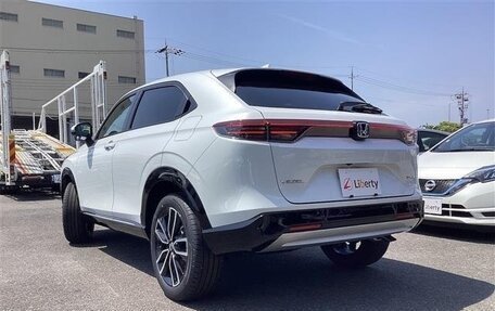 Honda Vezel, 2022 год, 1 880 001 рублей, 5 фотография