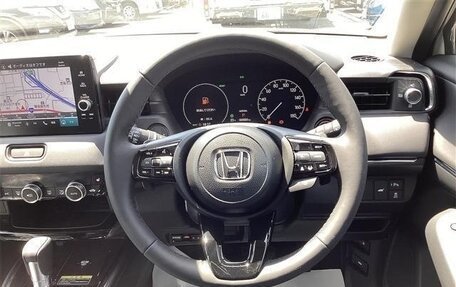 Honda Vezel, 2022 год, 1 880 001 рублей, 11 фотография