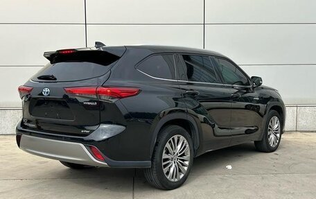 Toyota Highlander, 2021 год, 3 500 300 рублей, 4 фотография