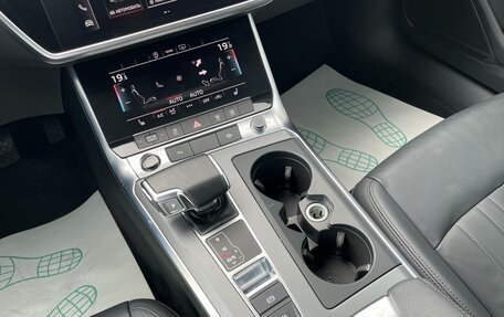 Audi A6, 2021 год, 2 650 000 рублей, 9 фотография