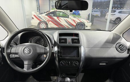 Suzuki SX4 II рестайлинг, 2008 год, 649 000 рублей, 9 фотография