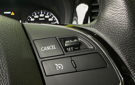 Mitsubishi Outlander III рестайлинг 3, 2017 год, 2 299 000 рублей, 10 фотография