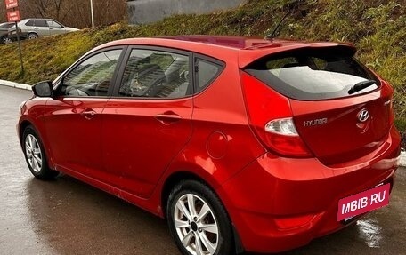 Hyundai Solaris II рестайлинг, 2012 год, 700 000 рублей, 7 фотография