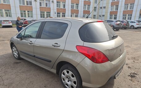 Peugeot 308 II, 2011 год, 599 000 рублей, 4 фотография