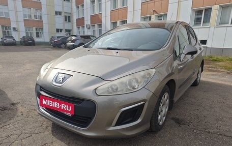 Peugeot 308 II, 2011 год, 599 000 рублей, 2 фотография