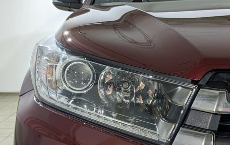 Toyota Highlander III, 2018 год, 4 350 000 рублей, 14 фотография