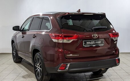 Toyota Highlander III, 2018 год, 4 350 000 рублей, 7 фотография
