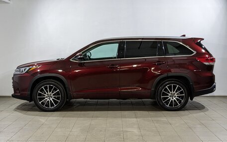 Toyota Highlander III, 2018 год, 4 350 000 рублей, 8 фотография
