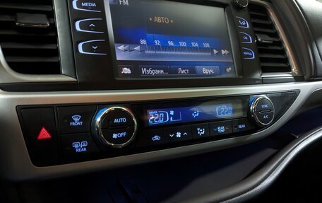 Toyota Highlander III, 2018 год, 4 350 000 рублей, 19 фотография