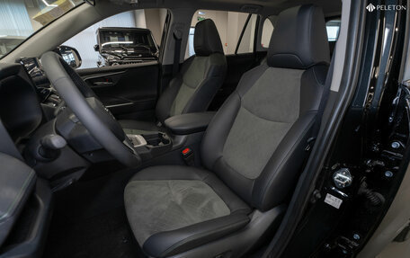 Toyota RAV4, 2025 год, 4 300 000 рублей, 9 фотография