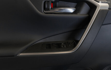 Toyota RAV4, 2025 год, 4 300 000 рублей, 15 фотография