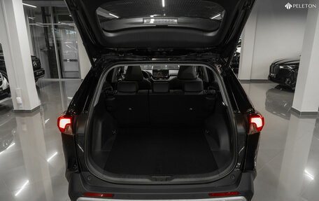 Toyota RAV4, 2025 год, 4 300 000 рублей, 24 фотография