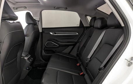 Geely Emgrand, 2024 год, 1 795 000 рублей, 18 фотография