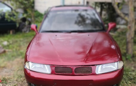 Mitsubishi Carisma I, 1996 год, 225 000 рублей, 1 фотография