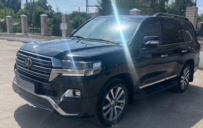 Toyota Land Cruiser 200, 2017 год, 7 300 000 рублей, 1 фотография