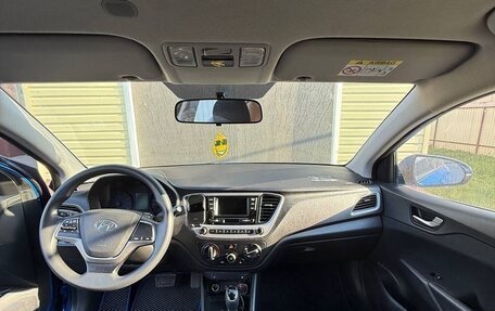 Hyundai Solaris II рестайлинг, 2017 год, 1 050 000 рублей, 10 фотография