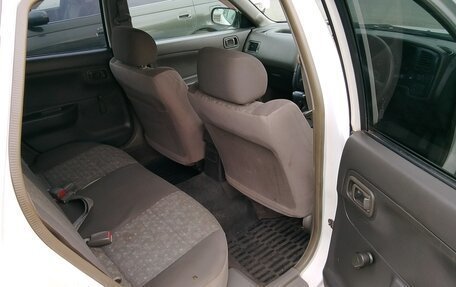 Nissan Expert, 2002 год, 300 000 рублей, 7 фотография