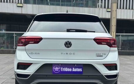 Volkswagen T-Roc I, 2022 год, 1 350 000 рублей, 5 фотография