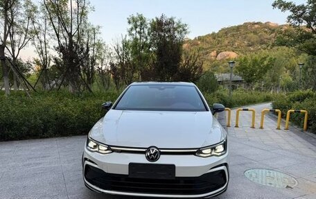 Volkswagen Golf VIII, 2021 год, 1 410 000 рублей, 2 фотография