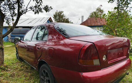 Mitsubishi Carisma I, 1996 год, 225 000 рублей, 5 фотография