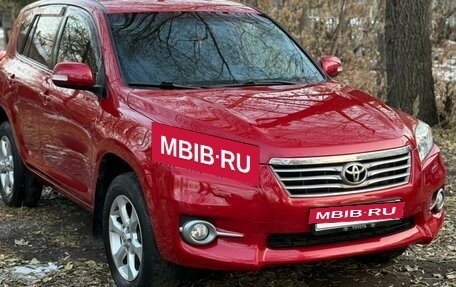 Toyota RAV4, 2011 год, 1 650 000 рублей, 2 фотография