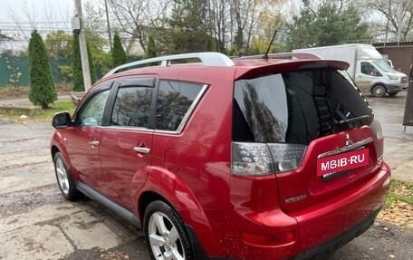 Mitsubishi Outlander III рестайлинг 3, 2008 год, 1 200 000 рублей, 5 фотография