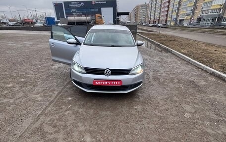 Volkswagen Jetta VI, 2014 год, 859 999 рублей, 1 фотография