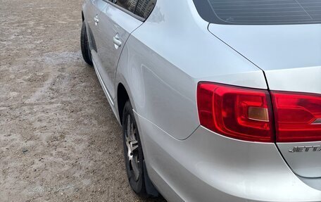 Volkswagen Jetta VI, 2014 год, 859 999 рублей, 3 фотография