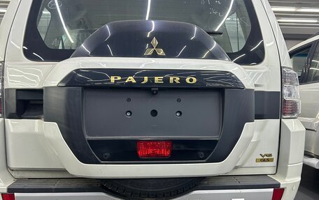 Mitsubishi Pajero IV, 2021 год, 4 200 000 рублей, 12 фотография