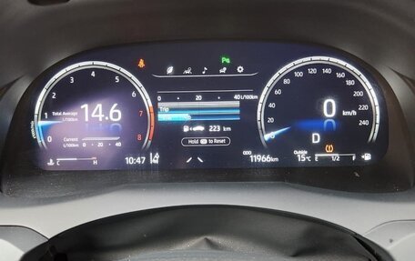 Toyota Camry, 2023 год, 3 650 000 рублей, 17 фотография