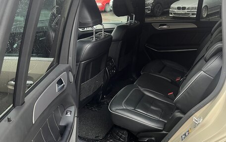 Mercedes-Benz GL-Класс, 2013 год, 2 100 000 рублей, 13 фотография