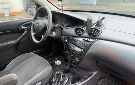 Ford Focus IV, 2003 год, 249 000 рублей, 6 фотография