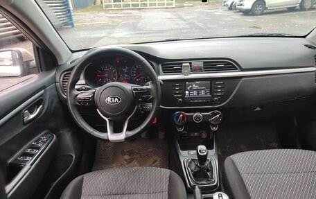 KIA Rio IV, 2018 год, 629 000 рублей, 14 фотография