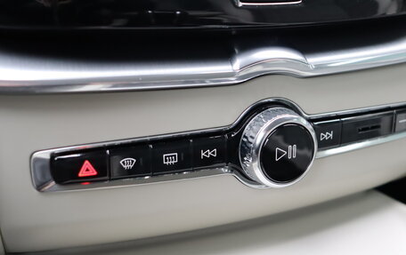 Volvo XC60 II, 2019 год, 3 500 000 рублей, 15 фотография