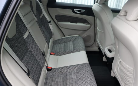 Volvo XC60 II, 2019 год, 3 500 000 рублей, 23 фотография